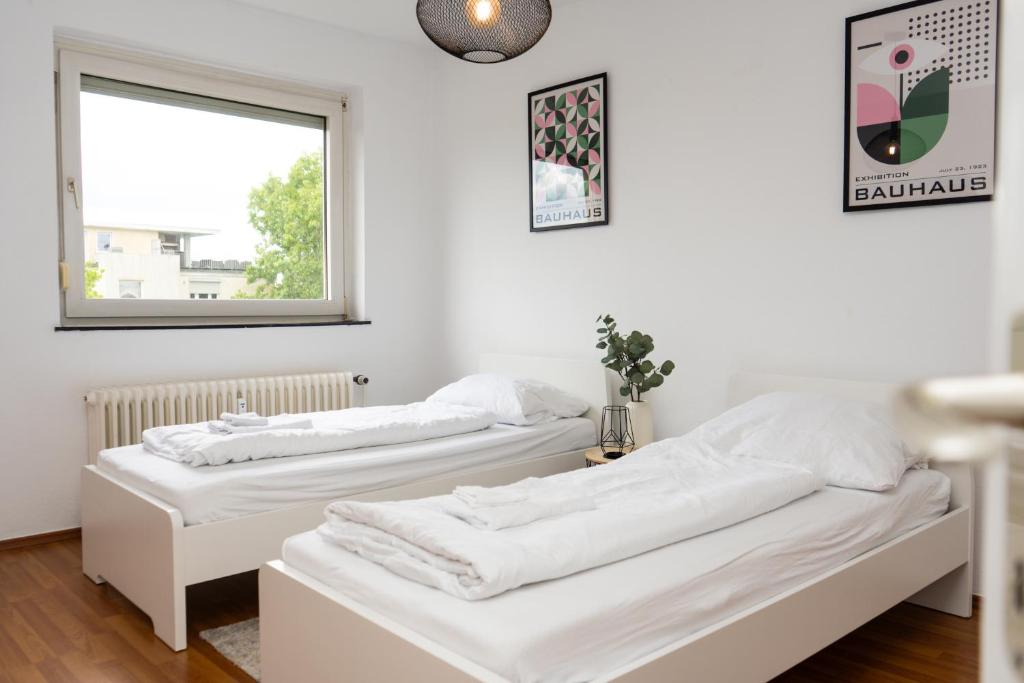 Bremen - 2 bedrooms - balcony - kitchen 2