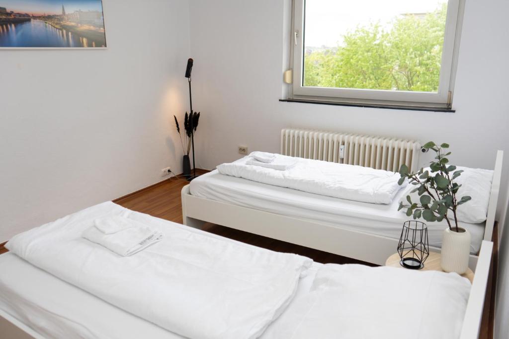Bremen - 2 bedrooms - balcony - kitchen 5