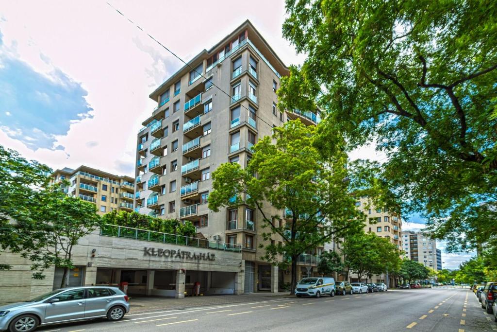 Dioro Luxury Residence - Free garage parking - 3 separate bdr - 2bathr - AC - Self check-in 7