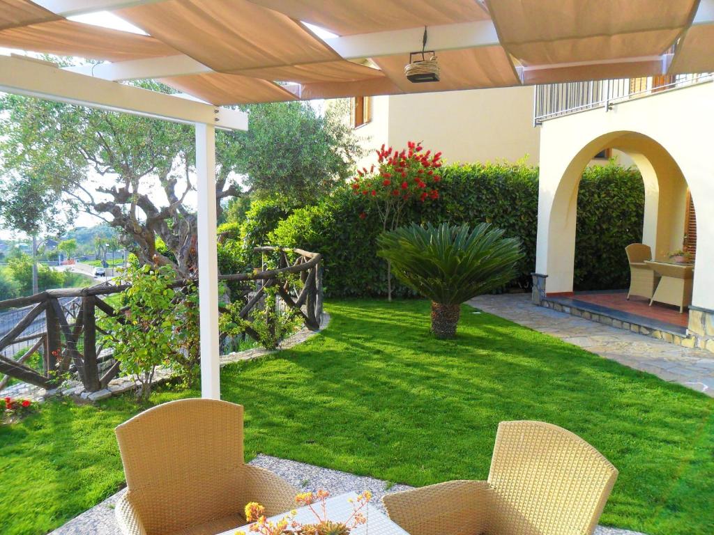 Photo de la galerie de l'établissement Villa Talea, à SantʼAgata sui Due Golfi 26 autres photos