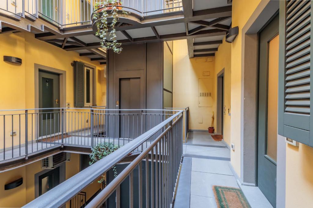 GuestHost - Il Nido nella Corte - Lovely Flat X3 6