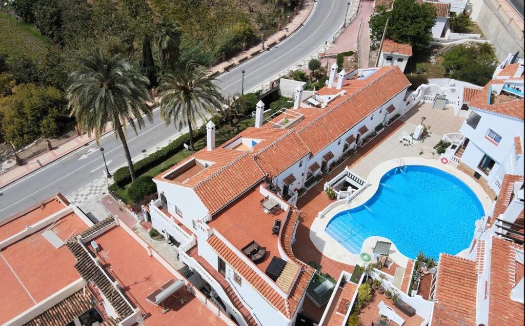 Sea view apartament with sauna and pool in Maro 4