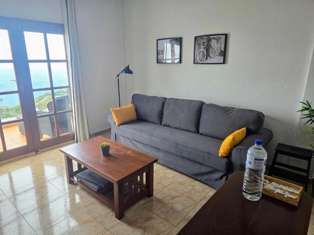 VV Mirador Isla Bonita "by henrypole home" 4