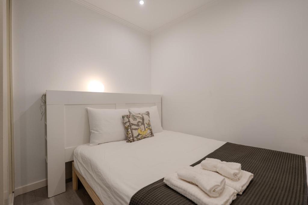 Chiado Meets Bairro Apartment 8