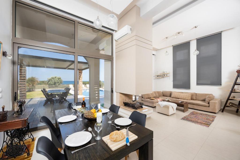 Villa Blue Wave Tria 5