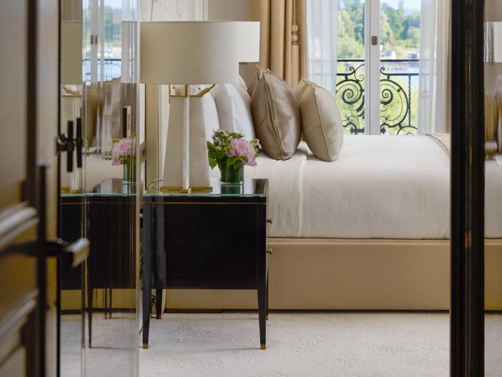 The Woodward - Auberge Collection 7