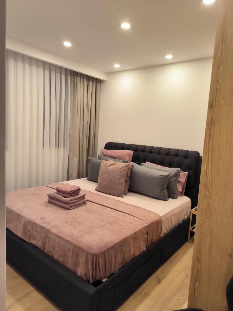 2 Bedroom Brand New Apartment Mc Kenzie 2 minute to the Mc Kenzie Beach 2