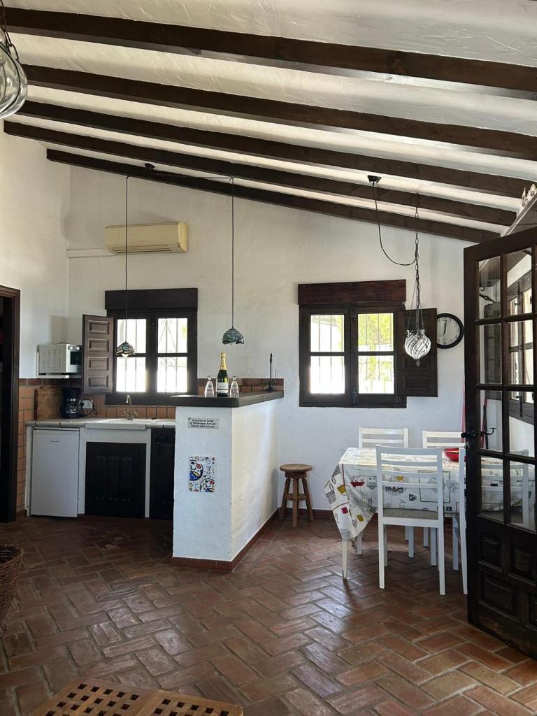 Toro Vista Casita - 1-2 bedrooms 4
