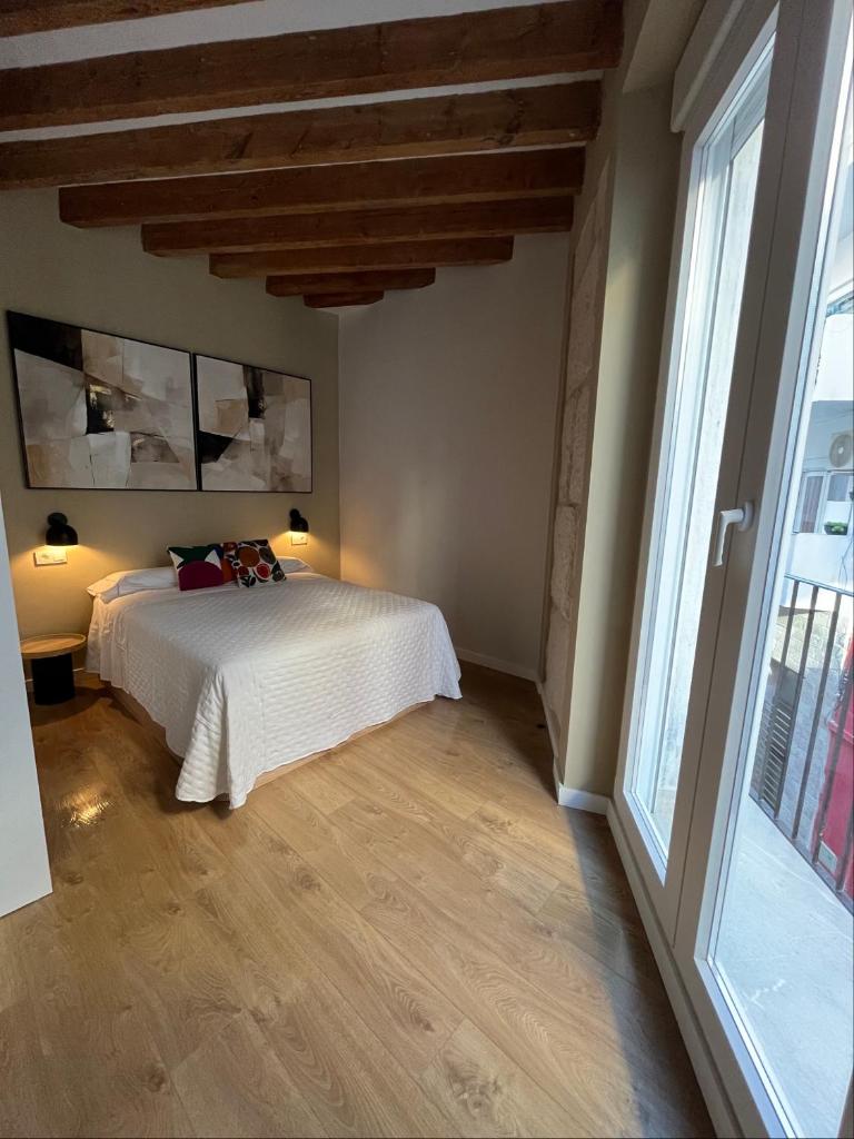 Charm and Modernity in Alicante 2