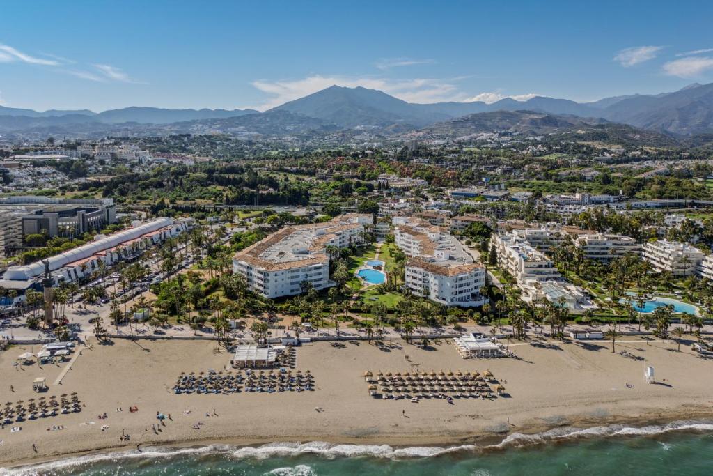 New Renovated Front Line Beach Playa Rocio Puerto Banus