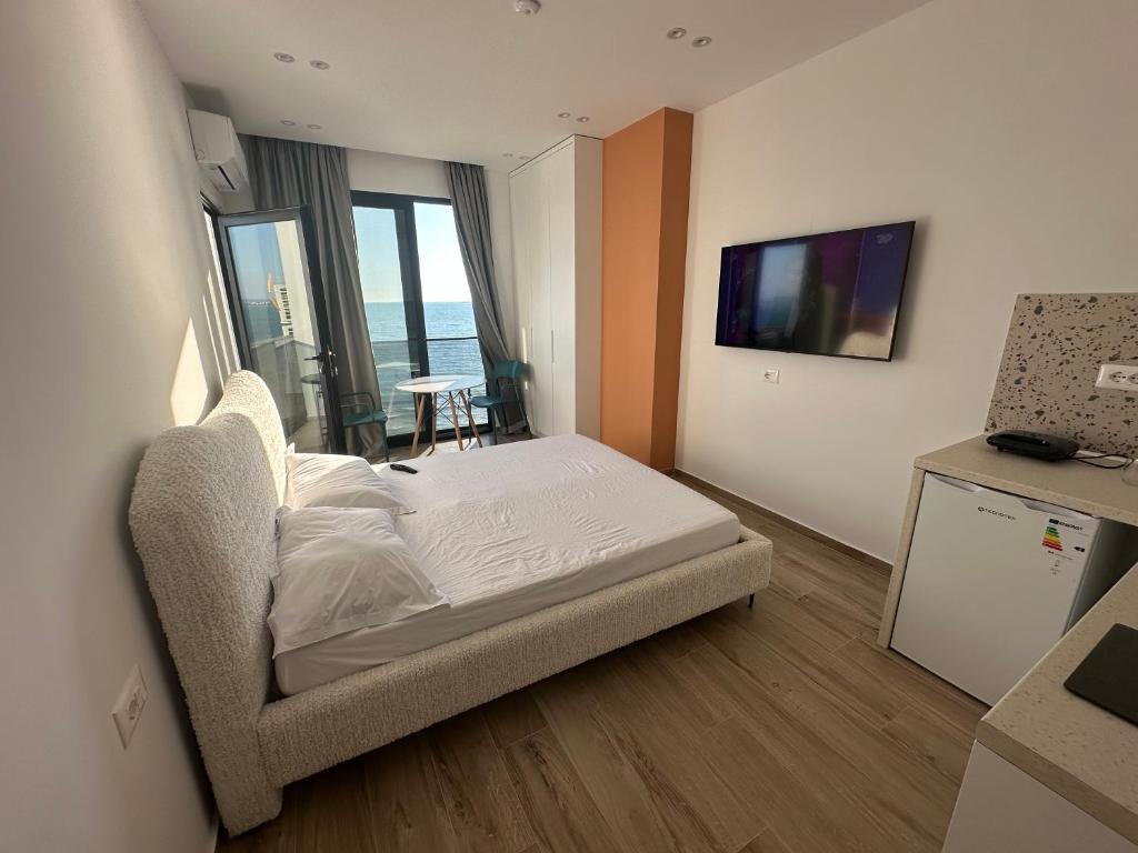 3A Apartments 1 2