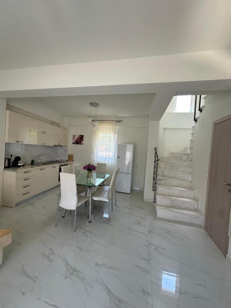 Natalia House 4