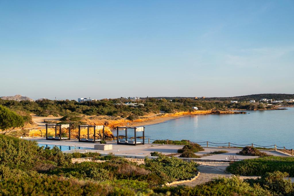 Ambassador Luxury Villas 5