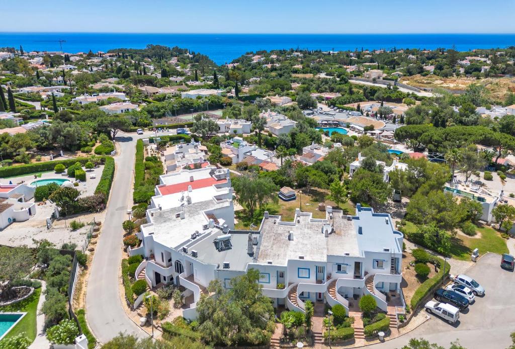Fabulous apartment in beautiful Quinta do Paraiso 7