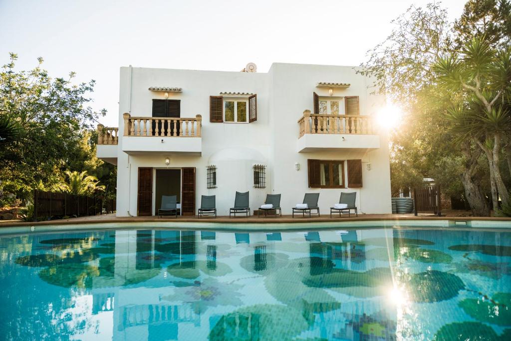 CALA JONDAL "Can Amanaya" 1