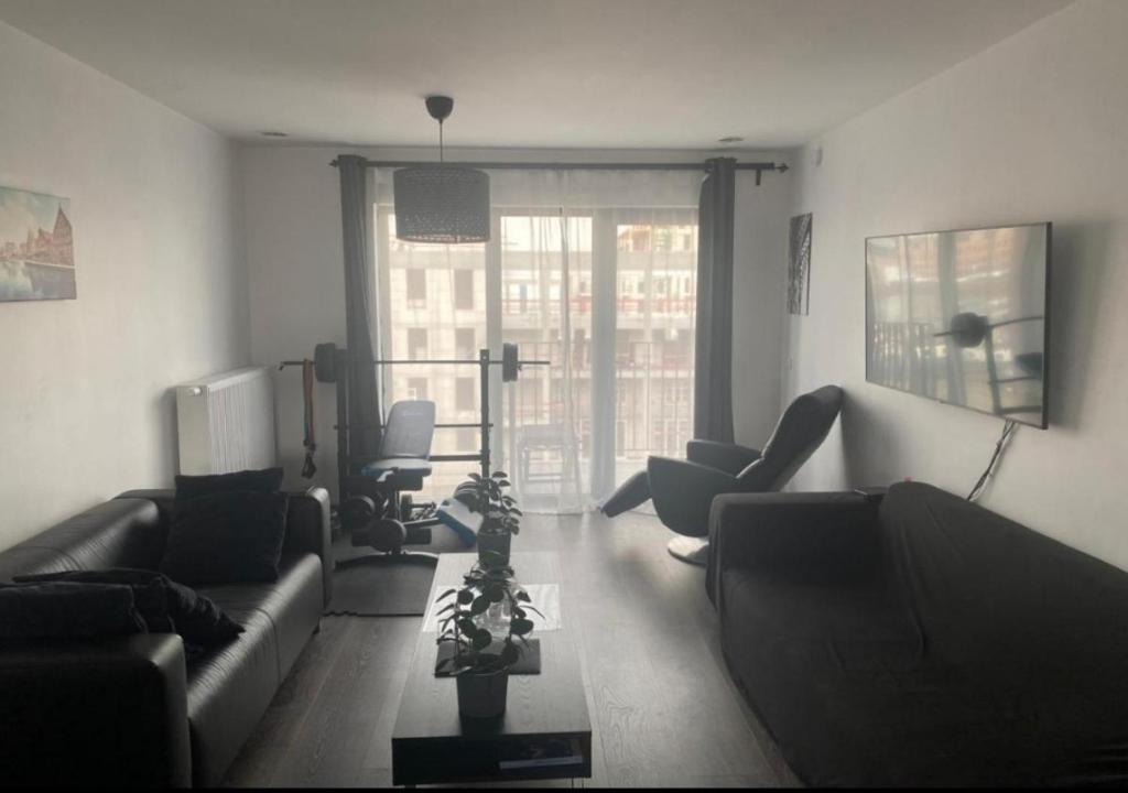 Homeawayfromhomeghent with private parking 5