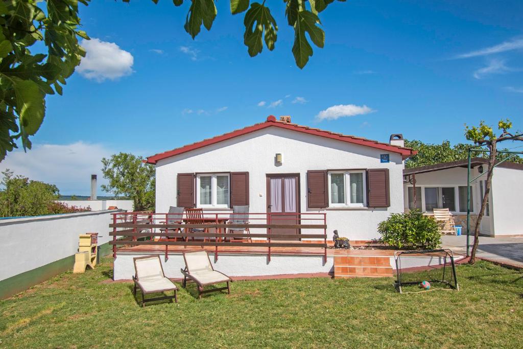 Holiday home Edo 1