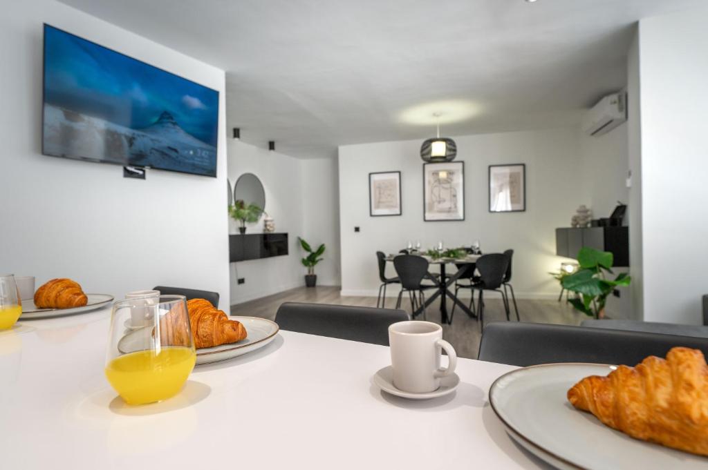 Las Flores Luxury Apartment 3