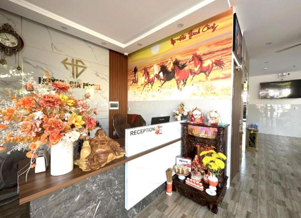 OYO 1193 Huynh Gia Hotel