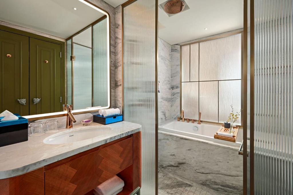 Mövenpick Hotel Hanoi Centre