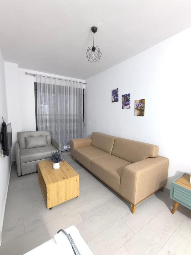Duka Apartments Sarande 2