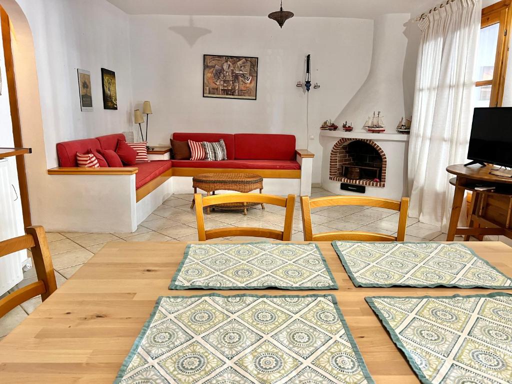 Tradiotional house 5