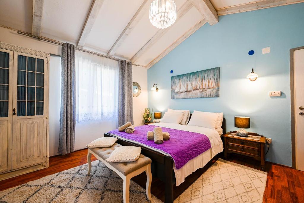 Helena Garden House 6