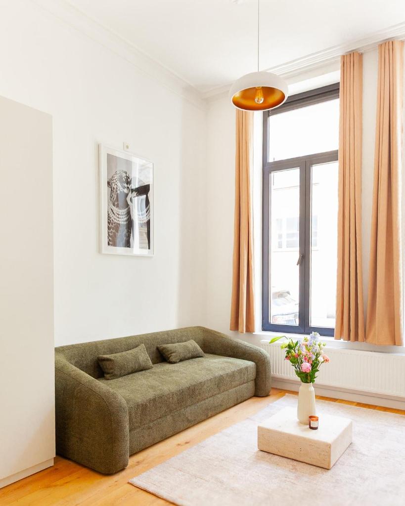 1 Bdr flat met cozy mezzanine 2