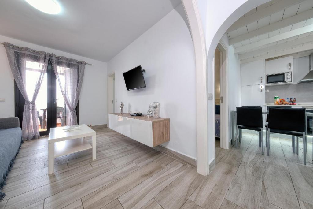 Bungalow La Marisma - 600M to the Beach By Lanzarote Vacation Homes 2
