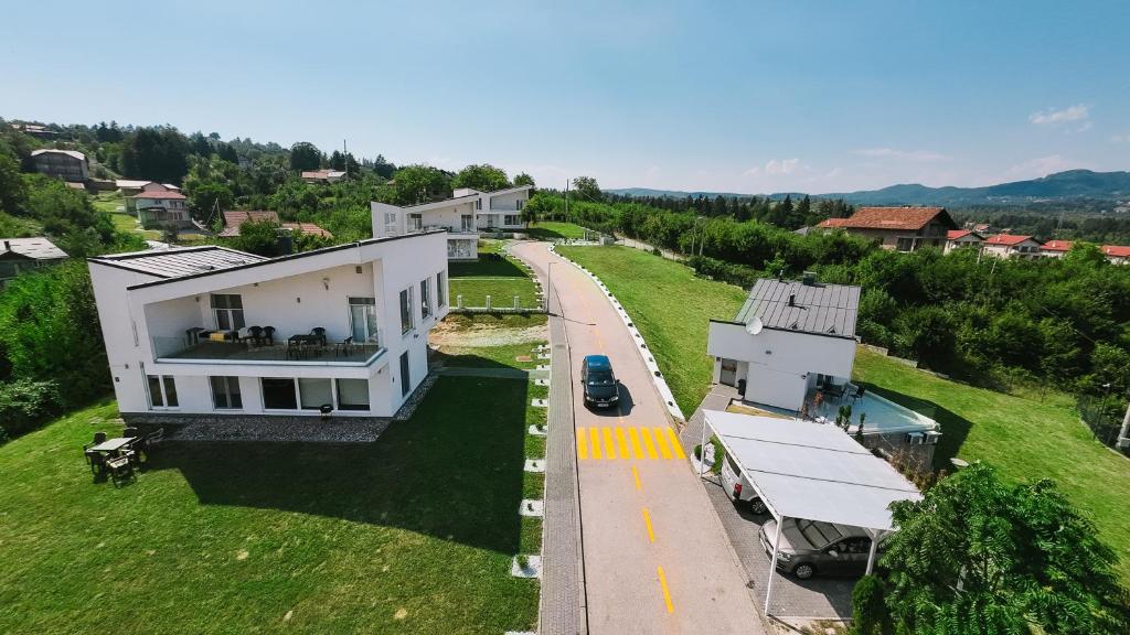 Modern Villas In Green Paradise 3