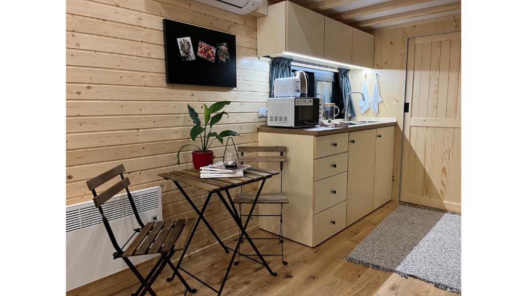 Lisi Grun Tiny House by Tiny Away 4