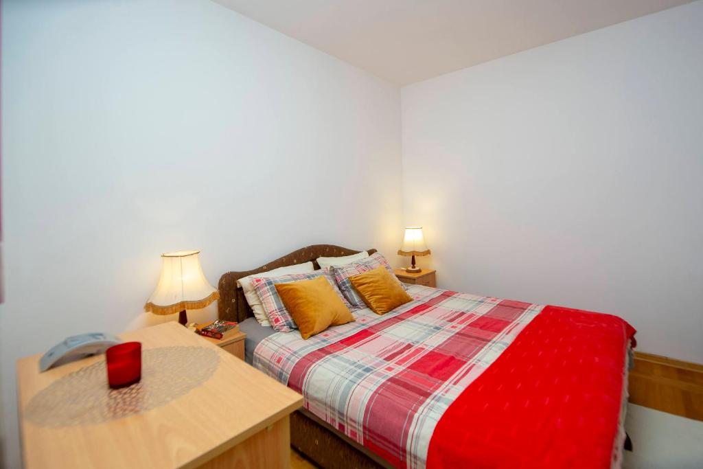 One bedroom apartment Ljilja 2