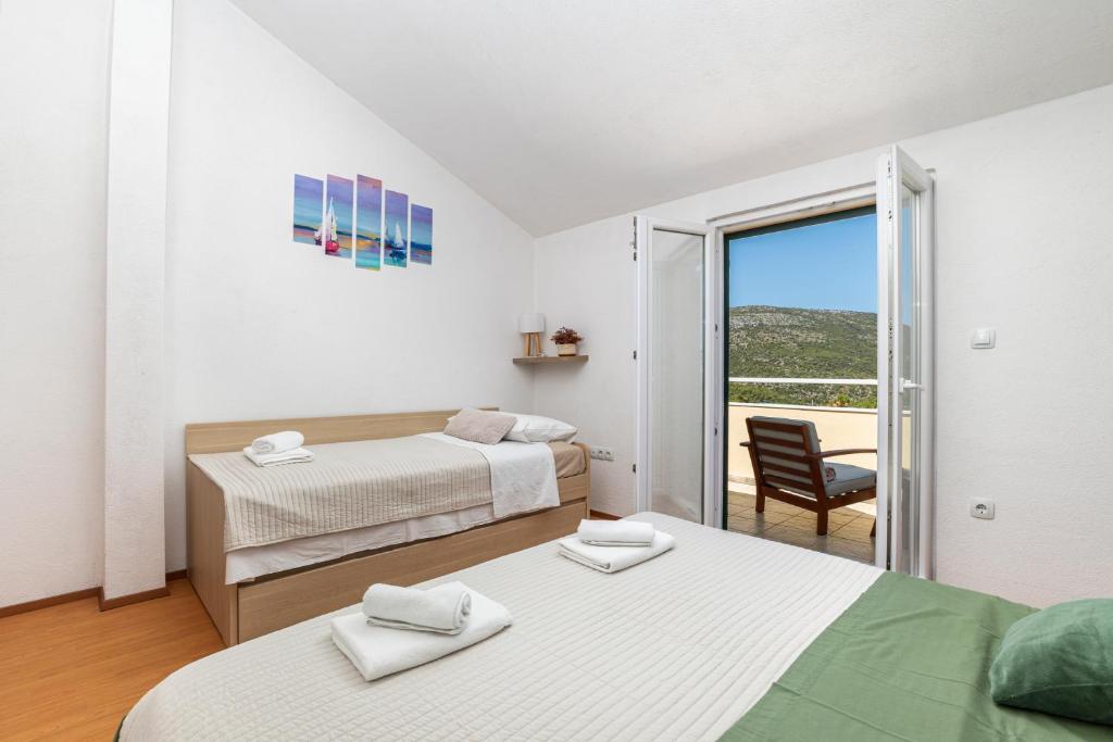 Peacefull getaway island Hvar! 2
