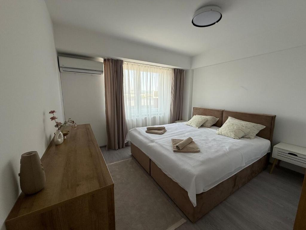 Aurum Modern 2