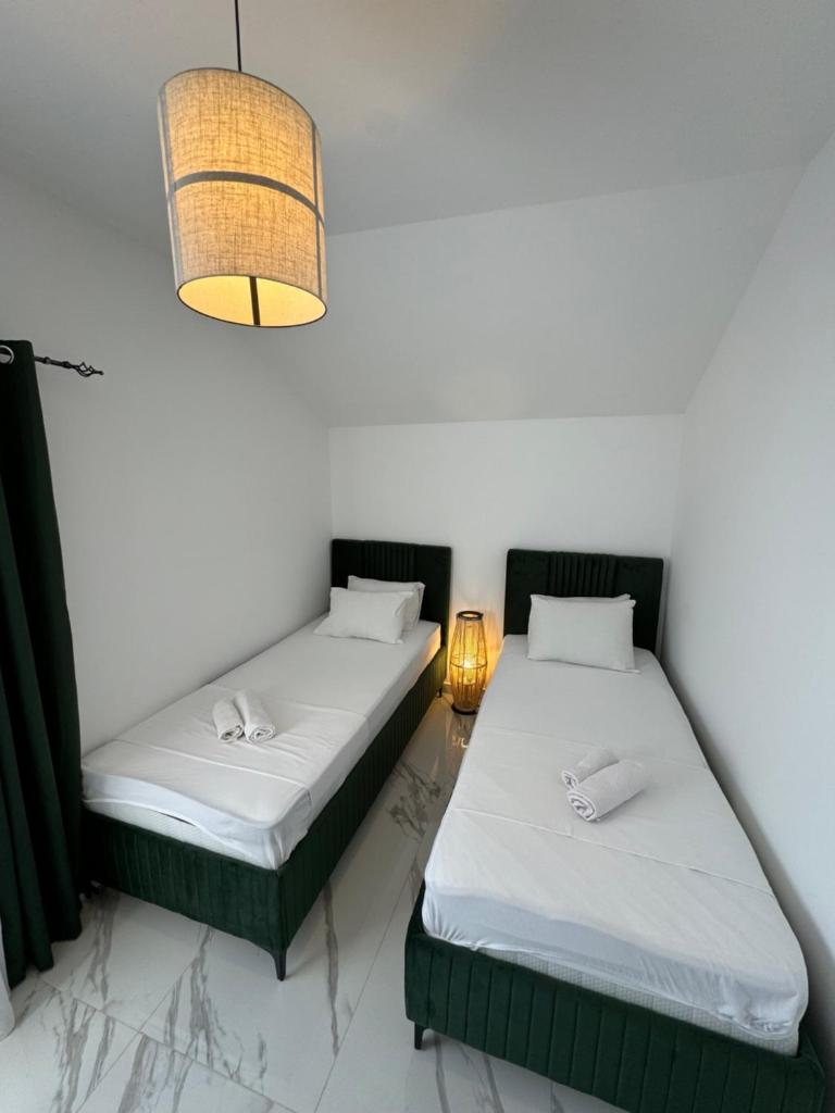 CASA HOME, one-bedroom home 7