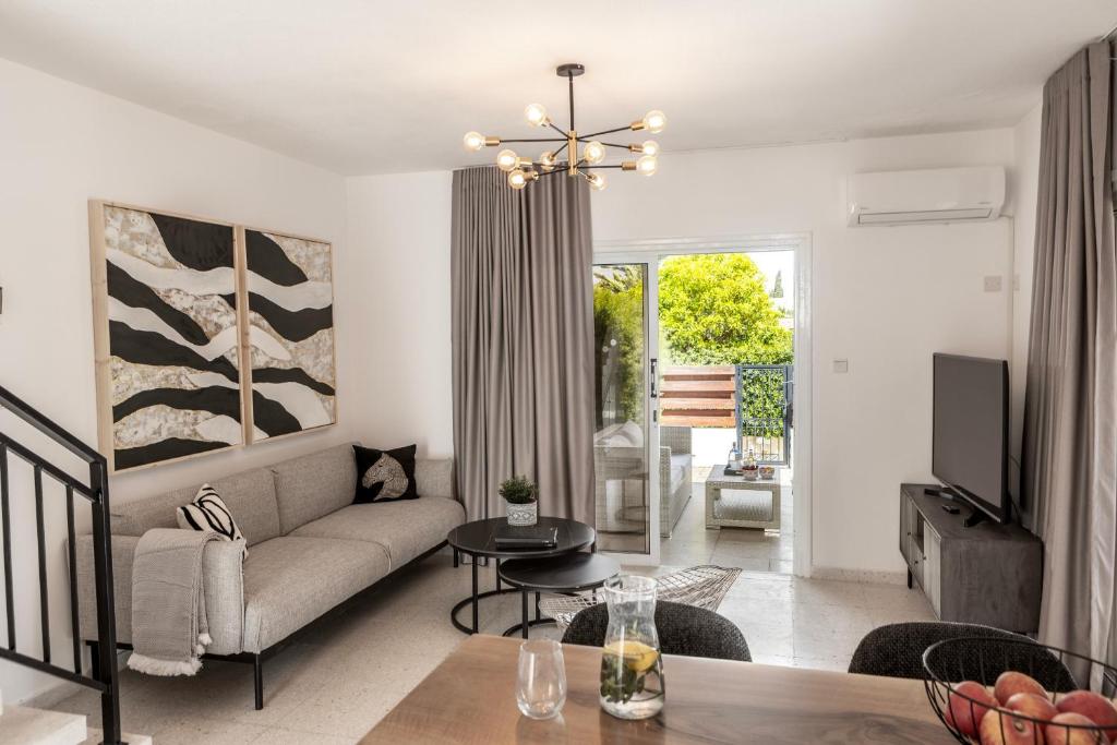 Larnaca Seaside Villa Marina 44 5