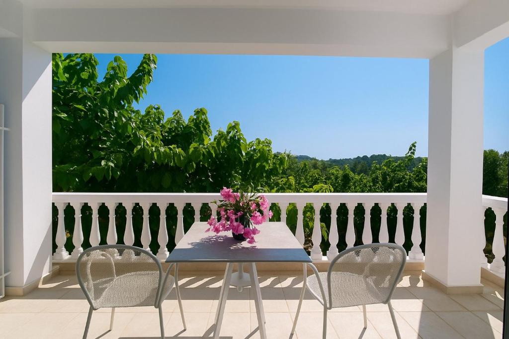 Eleftherion Comfort Living Lefkada 5