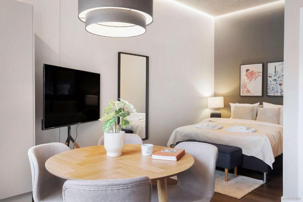 Cozy Scandinavian Studio with Direct Entry 5