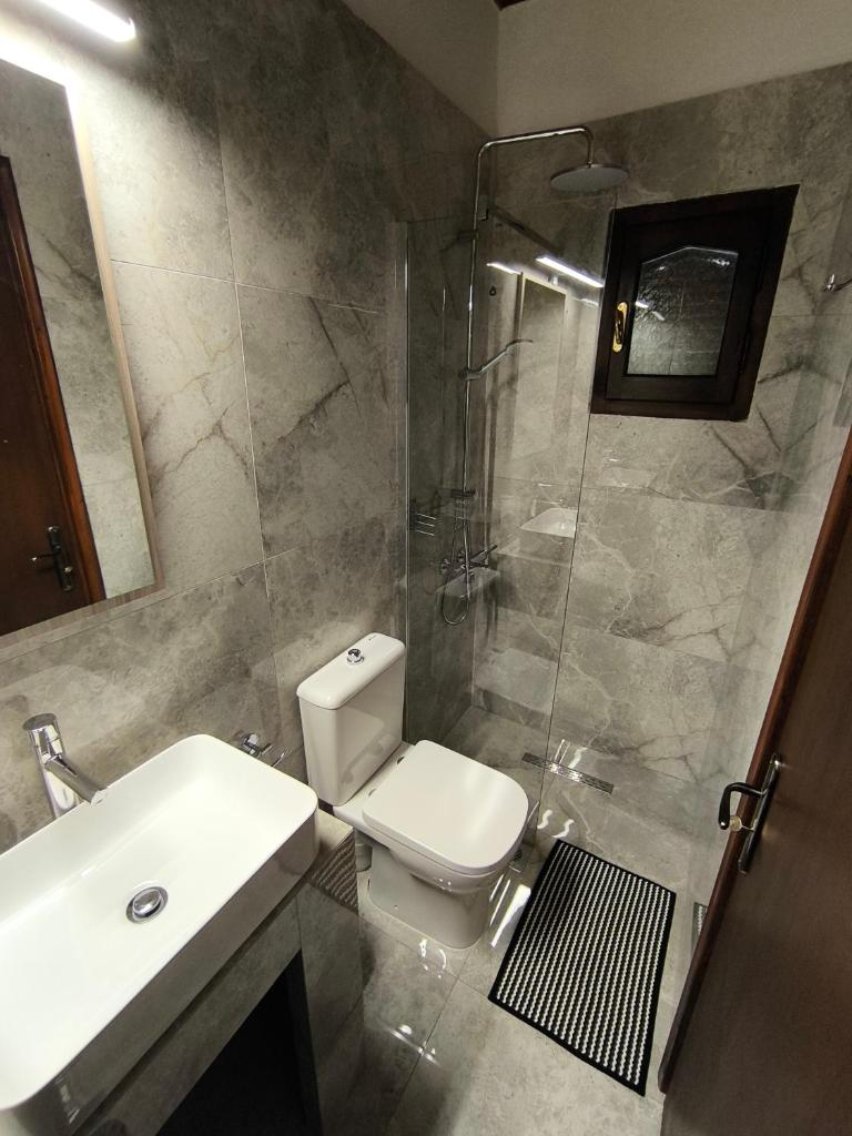 Sotiritsa's luxury home 3