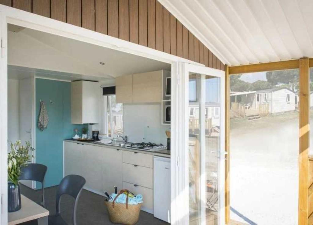 Photo de la galerie de l'établissement Camping - Parc aquatique - ccafh0f, à Ambon