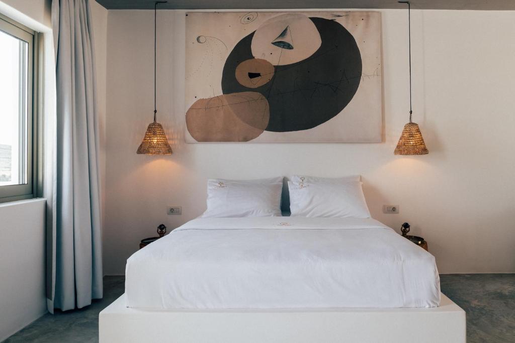 Tinosera Luxury Suites 8