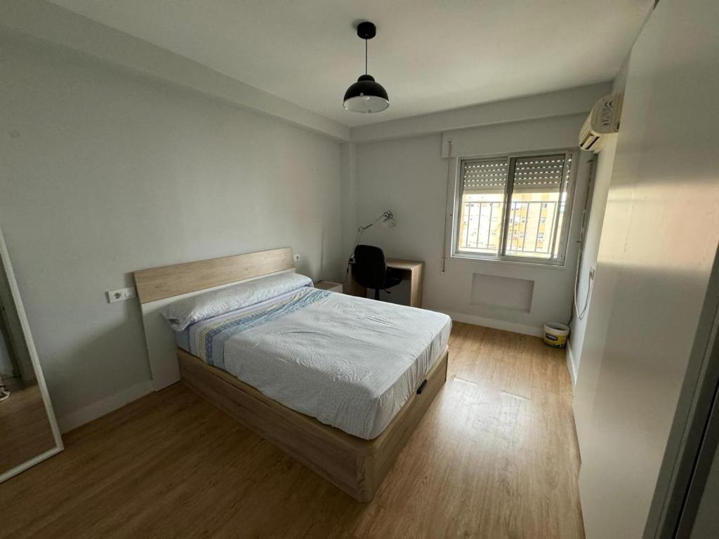 XRYHOMES II Residencial en Jerez con 3 hab, 6pax, a 10 min del centro 2