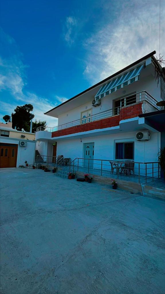 Vila Luani 1 4