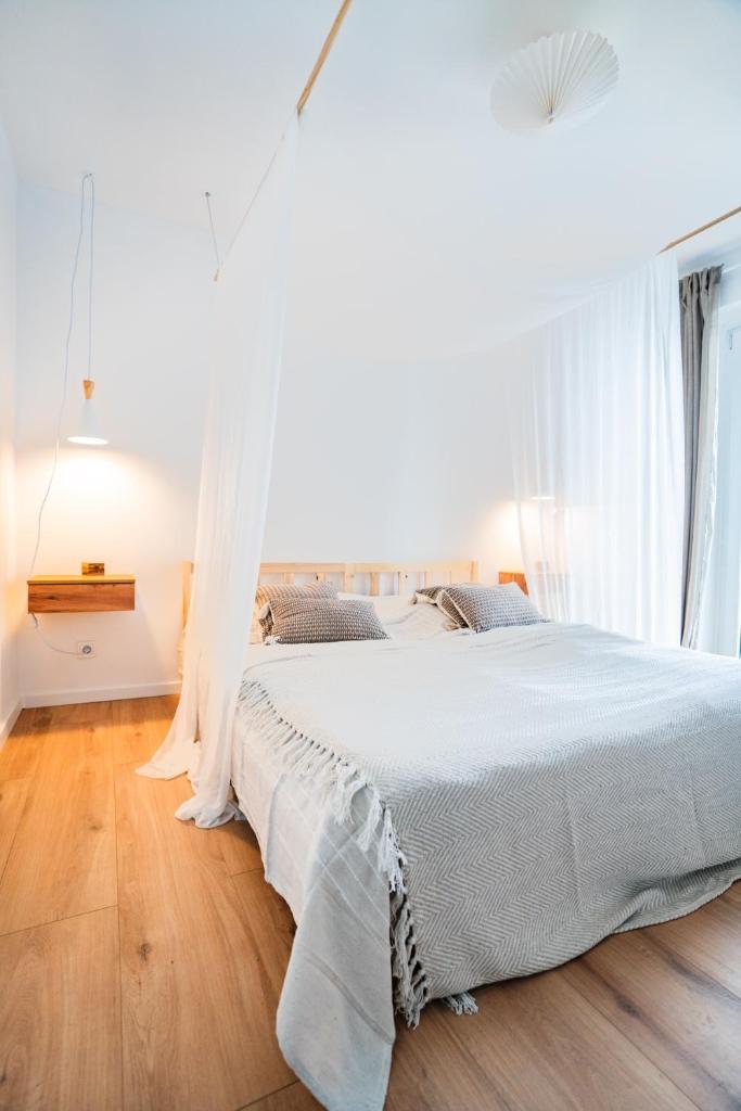 2 BR Apartment - ZENTRAL - KÜCHE - BALKON - WIFI - NETFLIX - BUSINESS - KAFFE - PARKHAUS 7