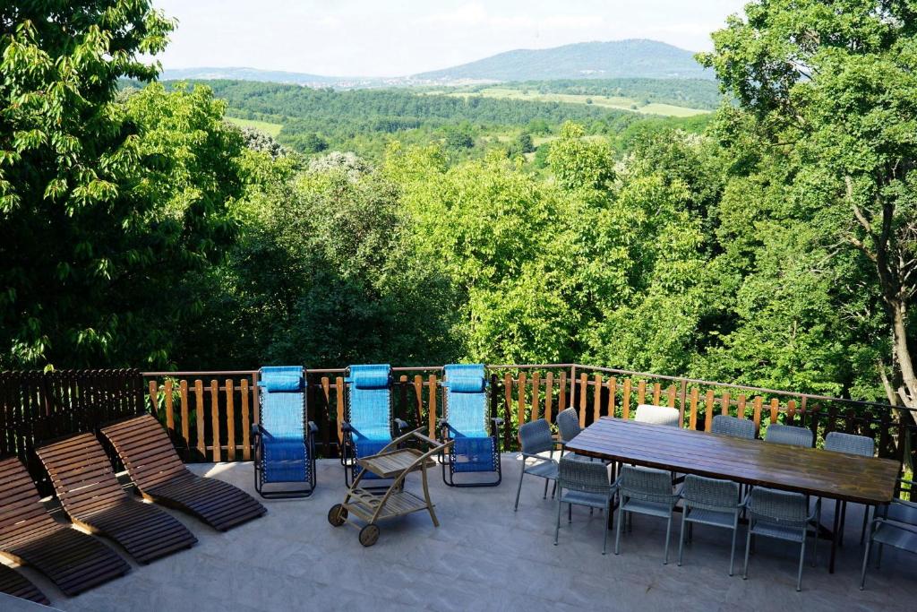 LipaHill Luxe 6