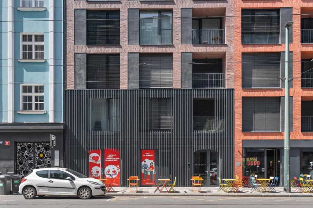 REAL Living by REFA Karlin 408 8