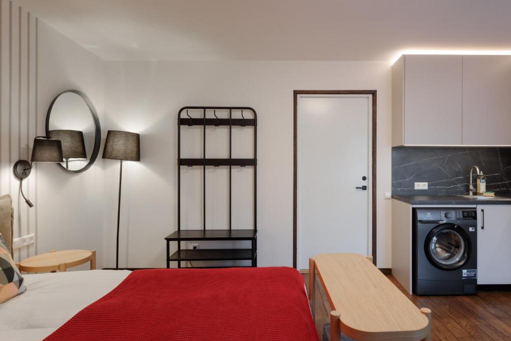 Colonel Suites & Apartments 5