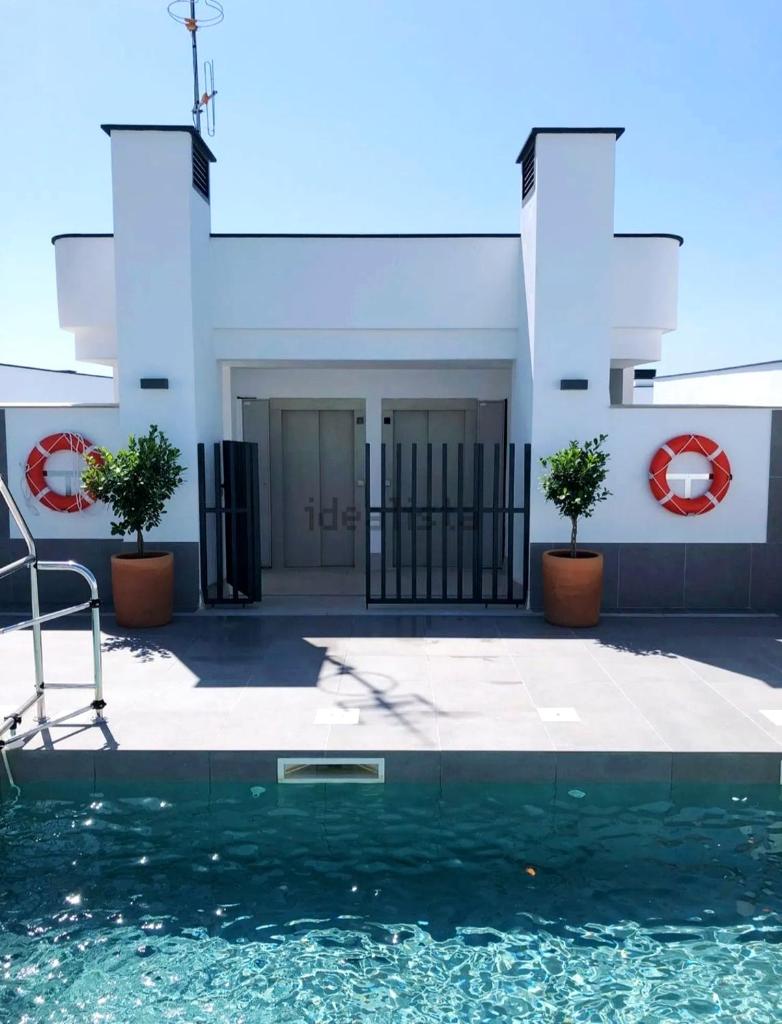 Iceberg BS51 con Terraza, Parking y Piscina 3