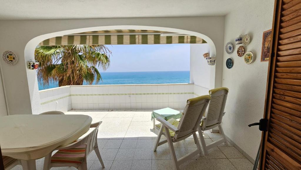 Rayos del Sol Casa Chalet Frontal al Mar 3