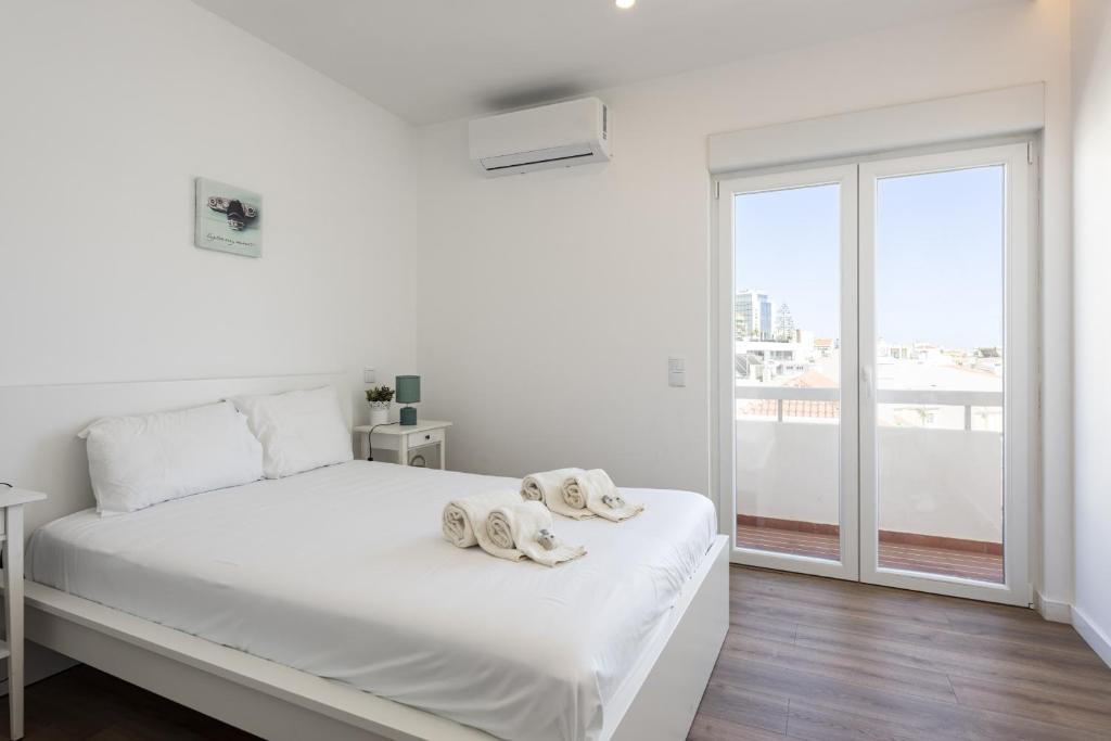 Garret - Faro Apartment by HD 2
